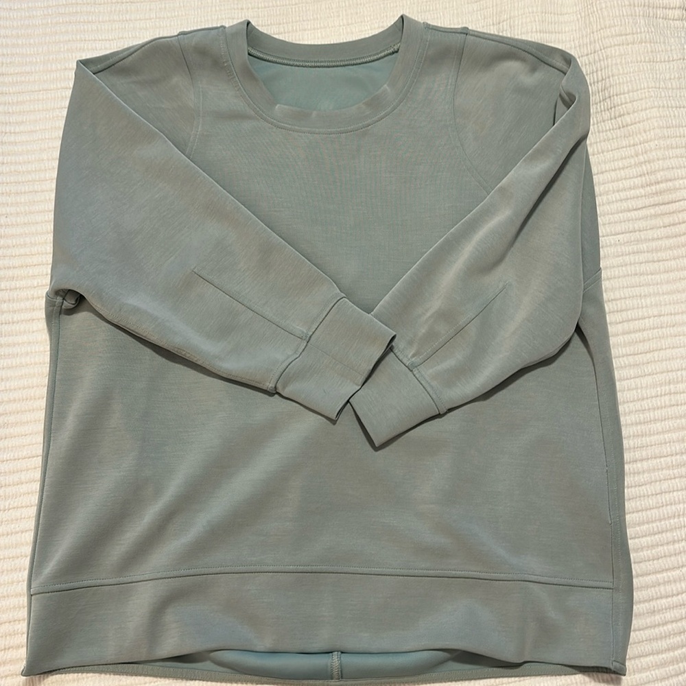 Lululemon Perfectly Oversized Crew